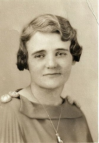 Mary Elizabeth Miles - daughter of George W. Miles and Rebecca Austin.

