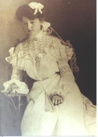Lou Miles Casey, daughter of Lewis Bobo Miles and second wife Maggie Nolen Miles